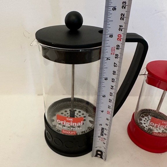Set of 2 gently used body French coffee presses one full size one mini - Picture 4 of 11